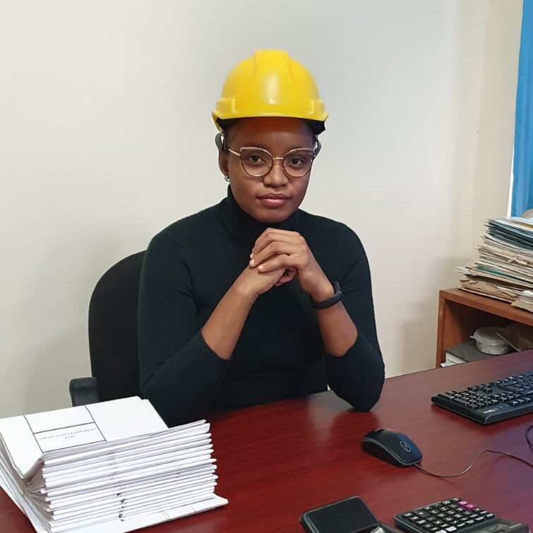 WhatsApp Image 2025-05-14 at 15.53.43_90643609